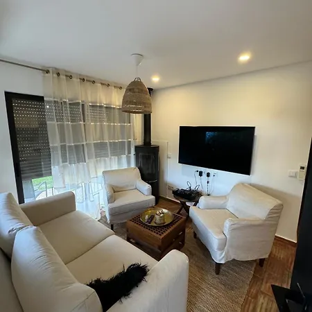 Casa 3 Limoes ساو برأس دي البورتيل