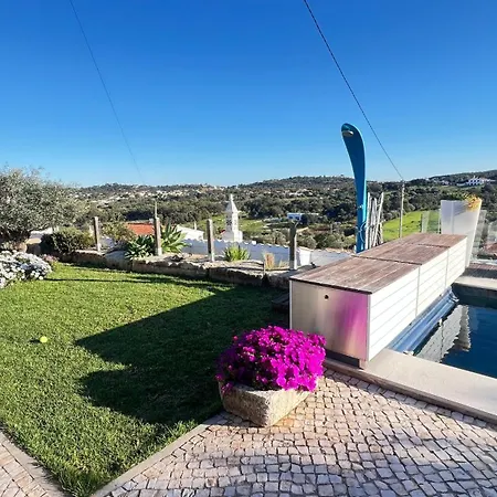 בית נופש Casa 3 Limoes